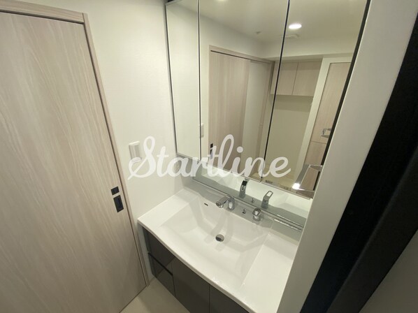 ザ・レジデンス三ノ輪IIの物件内観写真